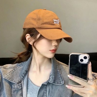 穿着旗袍的女孩