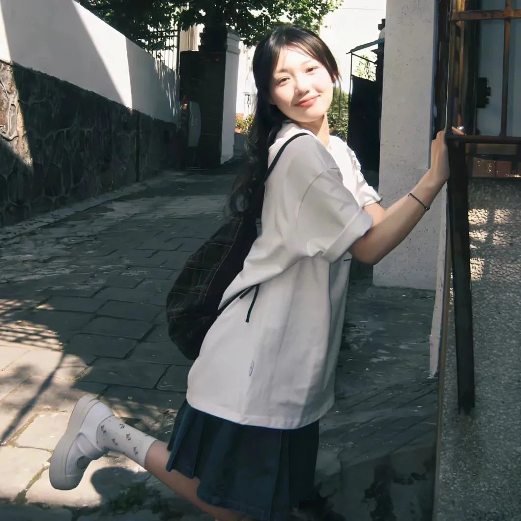 追逐珊瑚